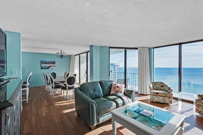 205 Edgewater * Panama City Beach